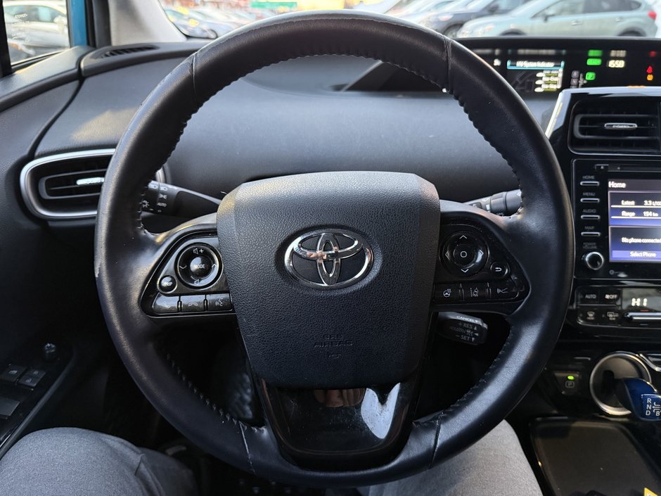 Toyota Prius Prime  2020-13