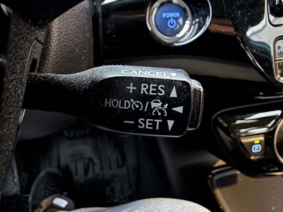 Toyota Prius Prime  2020-19