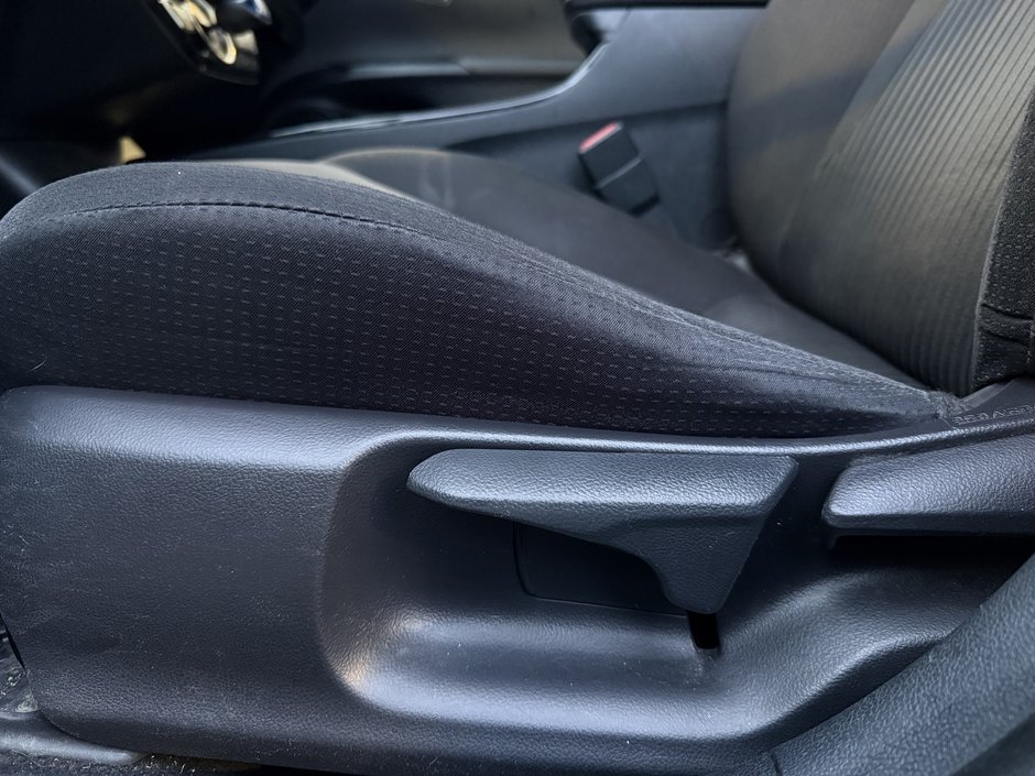 Toyota Prius Prime  2020-9