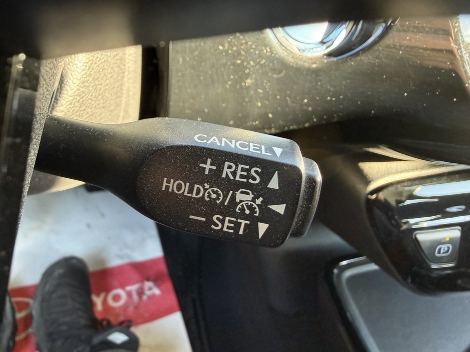 Toyota Prius Prime  2021-20