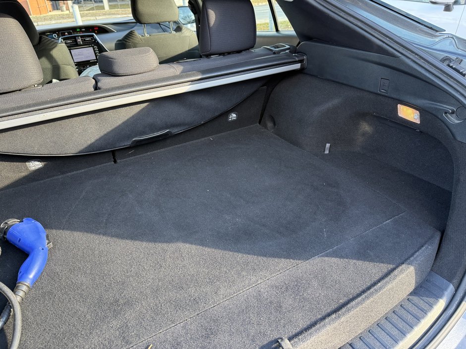 Toyota Prius Prime  2021-41