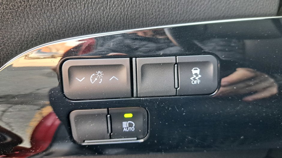 2021 Toyota Prius Prime-25