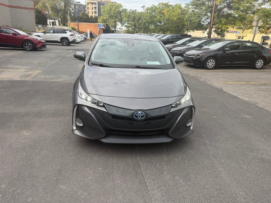 2022 Toyota Prius Prime Upgrade-7