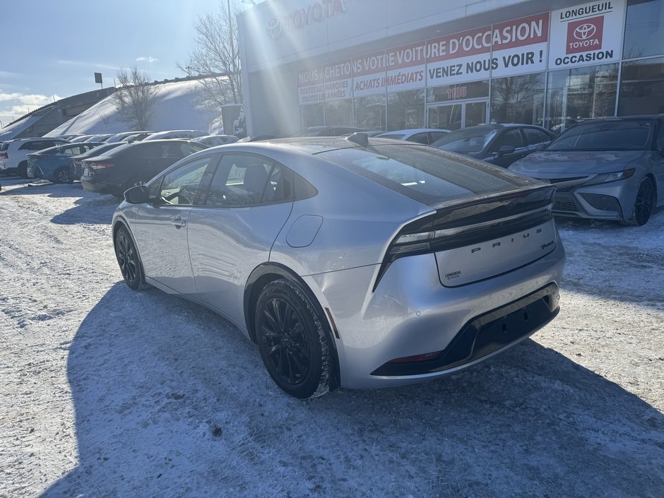 2023 Toyota Prius Prime XSE-12