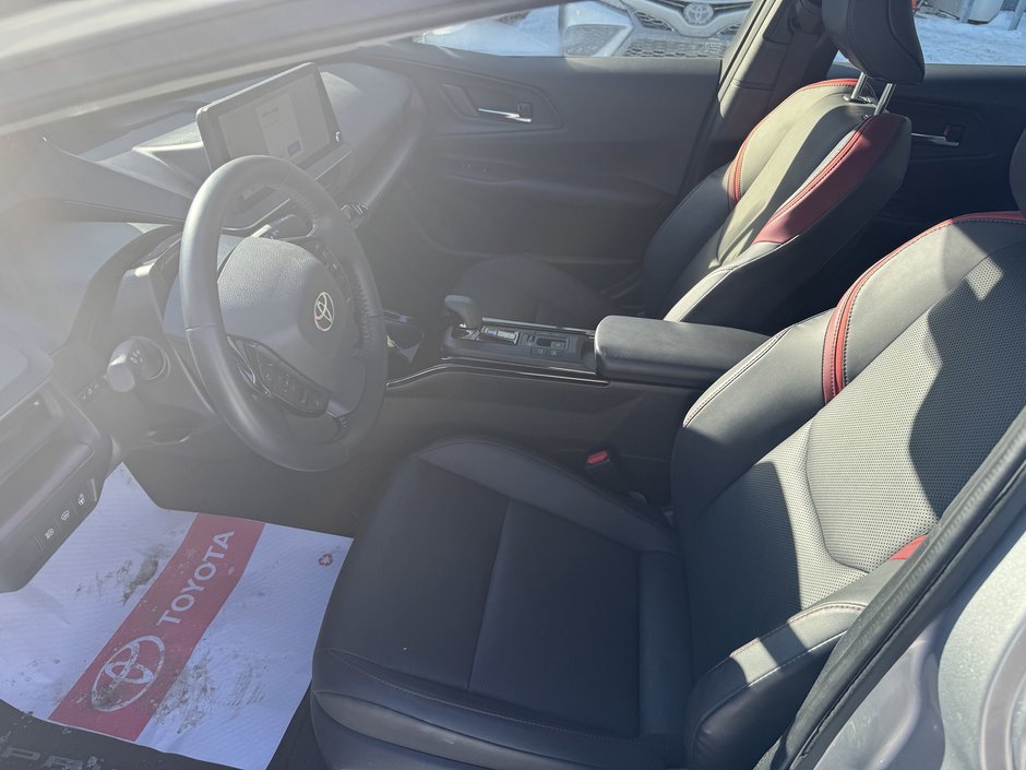 2023 Toyota Prius Prime XSE-10