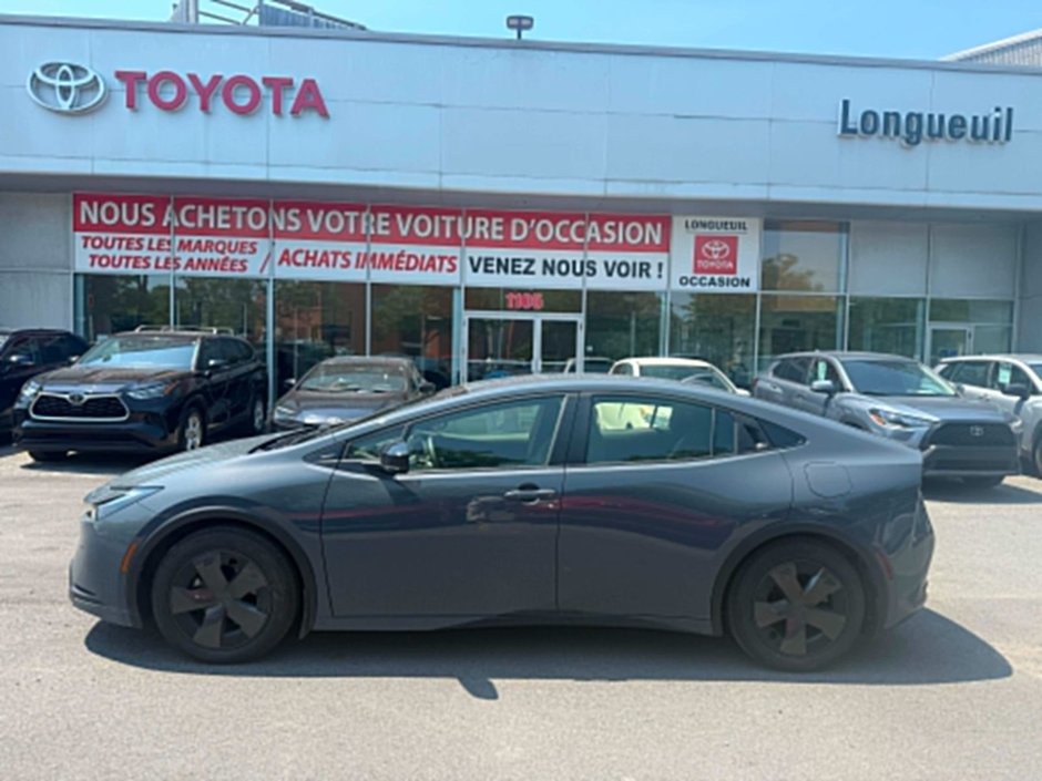 2024 Toyota Prius Prime-7