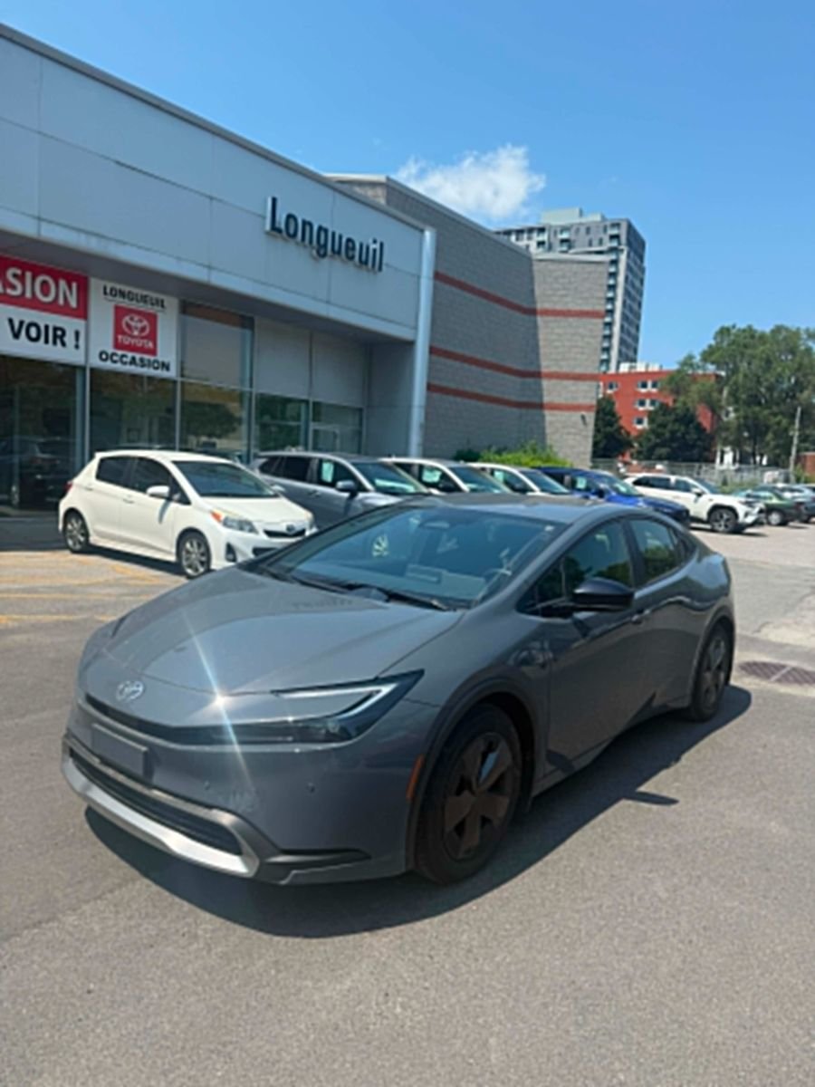 2024 Toyota Prius Prime-0
