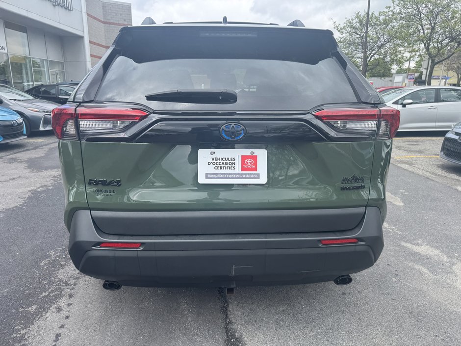2024 Toyota RAV4 XLE HYBRIDE-5