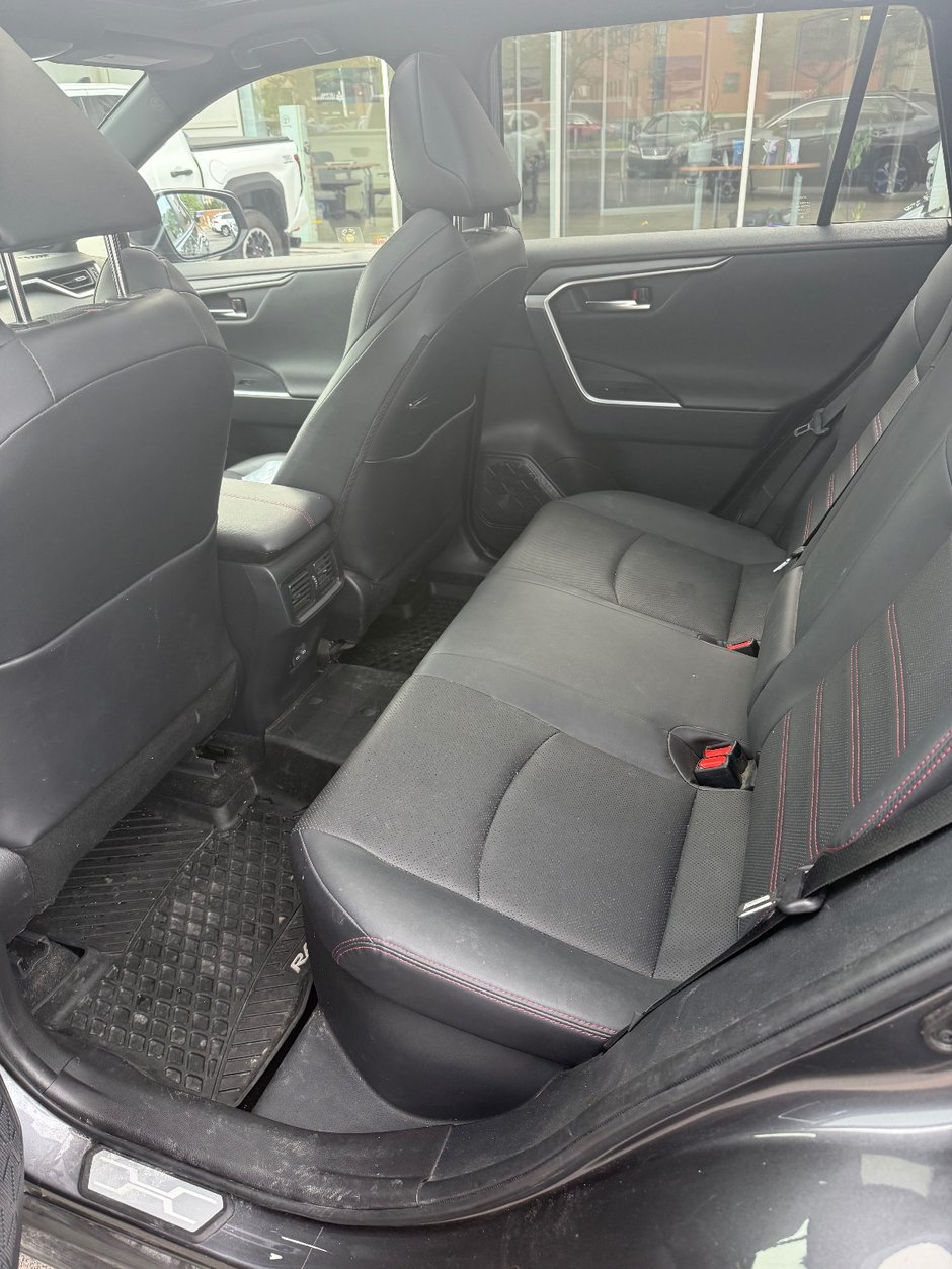 Toyota RAV4 Prime XSE 2022-9