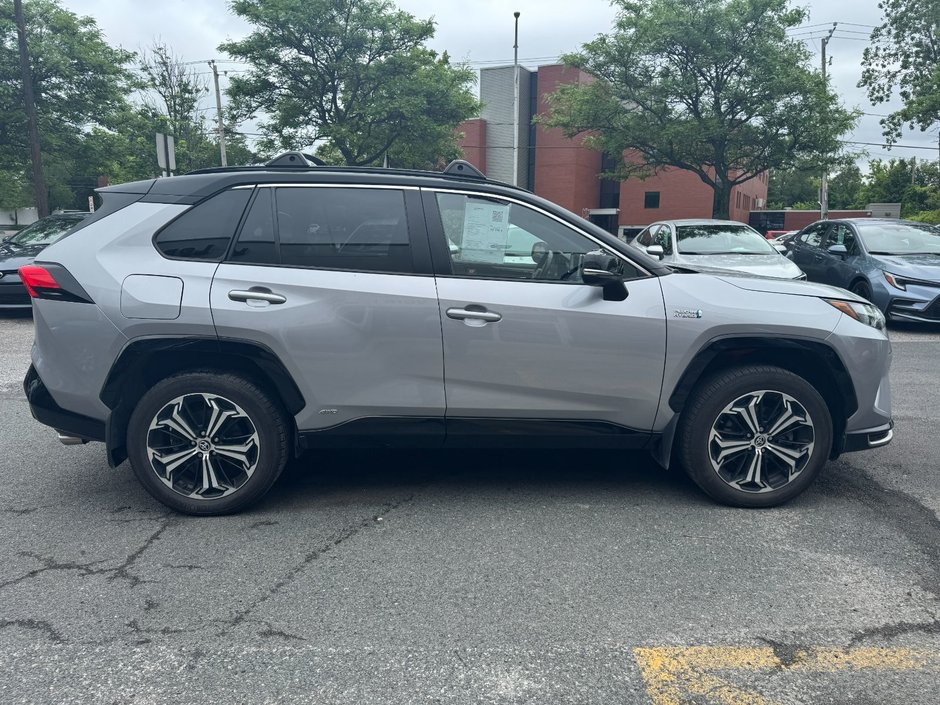 Toyota RAV4 Prime XSE 2023-5