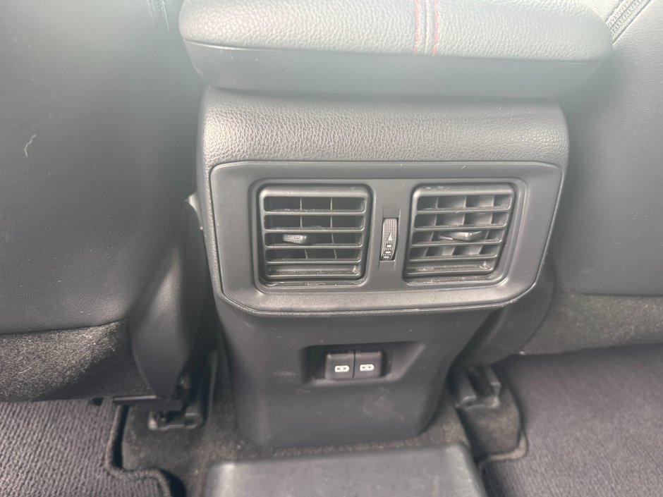 Toyota RAV4 Prime XSE 2023-11