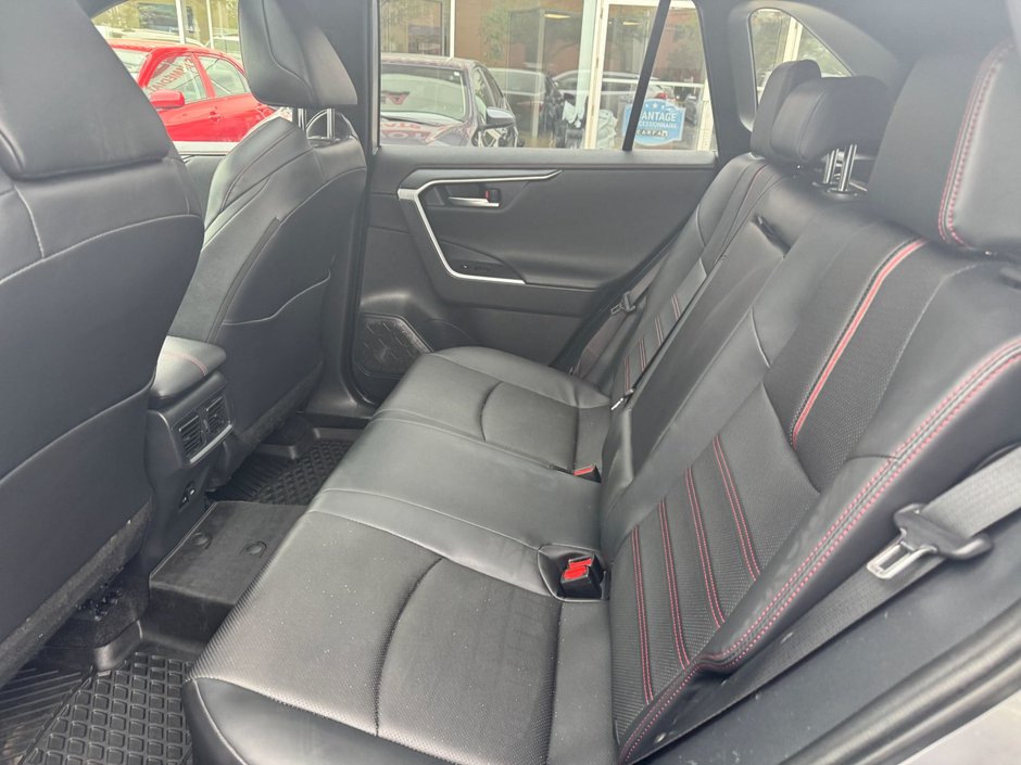 2024 Toyota RAV4 Prime SE-12