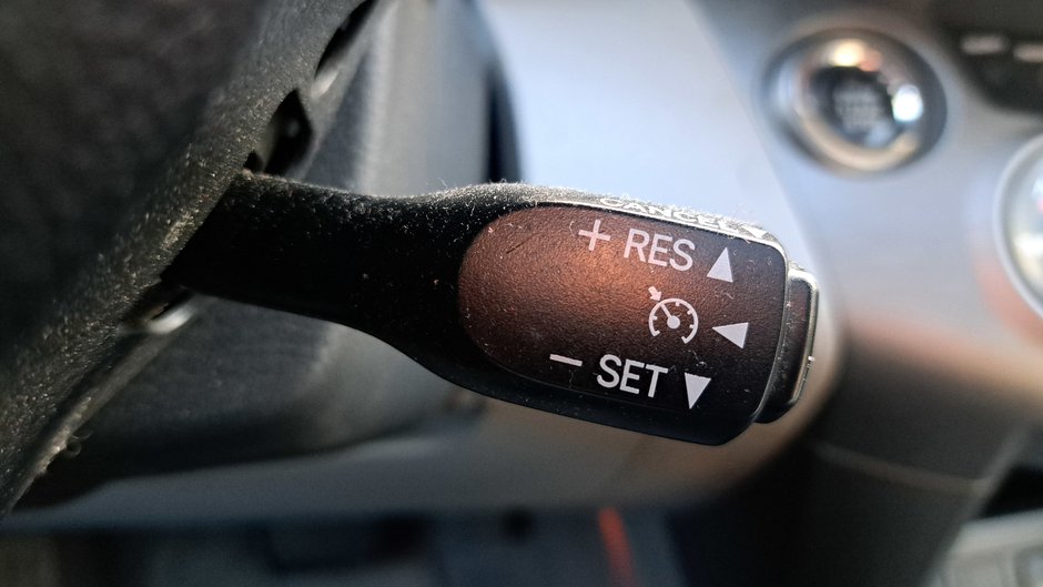 Toyota RAV4 Limited 2009-16