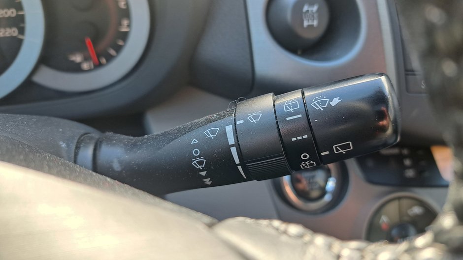 Toyota RAV4 Limited 2009-13