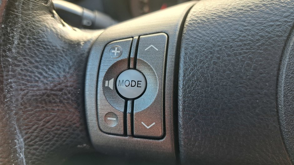 Toyota RAV4 Limited 2009-14