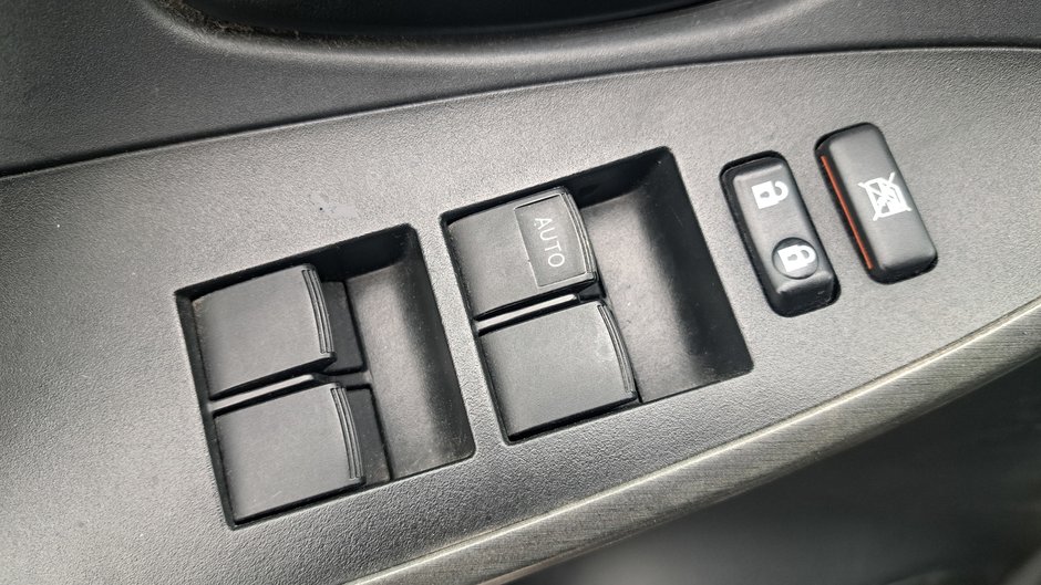 2009 Toyota RAV4 Sport-23