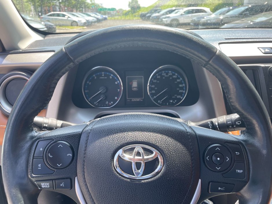 2016 Toyota RAV4 Limited-8