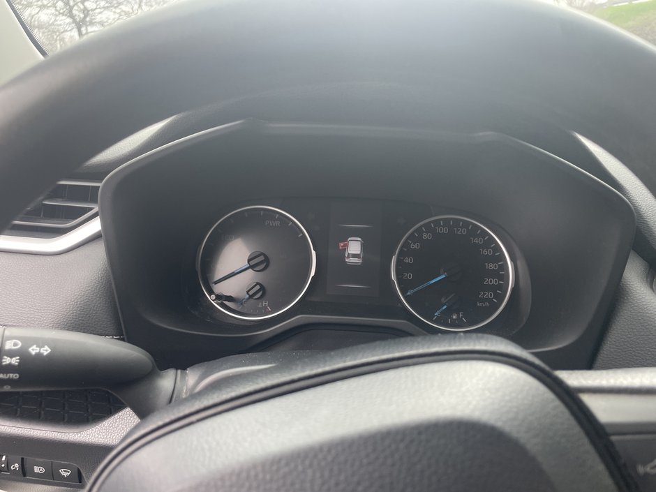 2019 Toyota RAV4 Hybrid LE-12