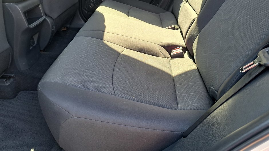 2019 Toyota RAV4 LE-20