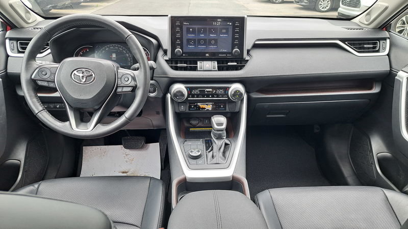 2020 Camions Toyota RAV4 Limitée-32