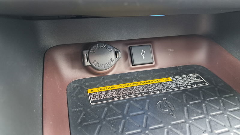 2020 Camions Toyota RAV4 Limitée-20