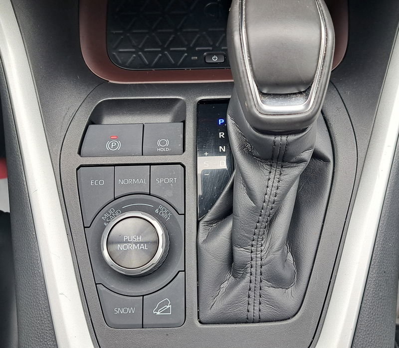 2020 Camions Toyota RAV4 Limitée-22