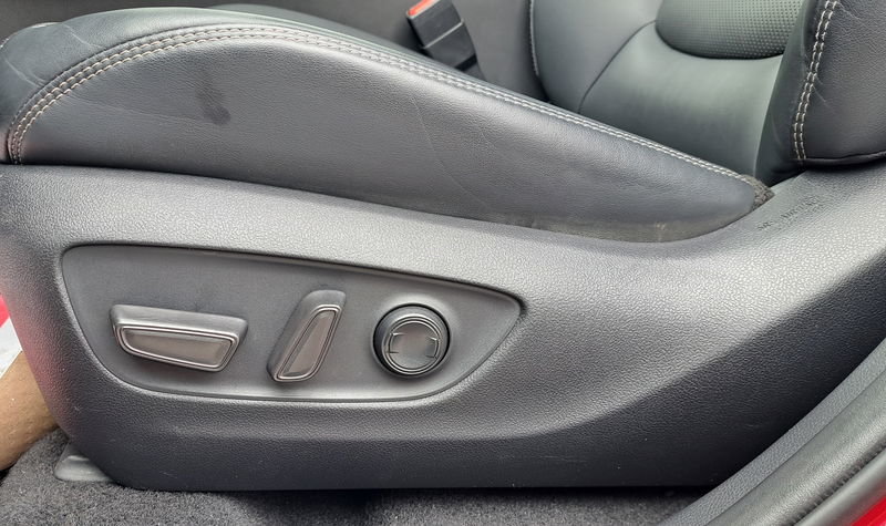 2020 Camions Toyota RAV4 Limitée-6