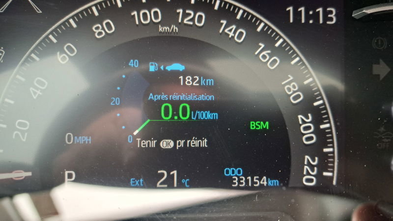 2020 Camions Toyota RAV4 Limitée-10