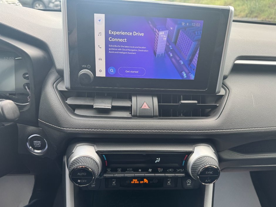 Toyota RAV4 XLE 2023-14