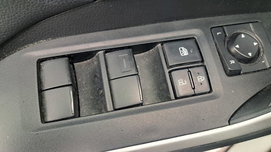 2024 Toyota RAV4 LE-21