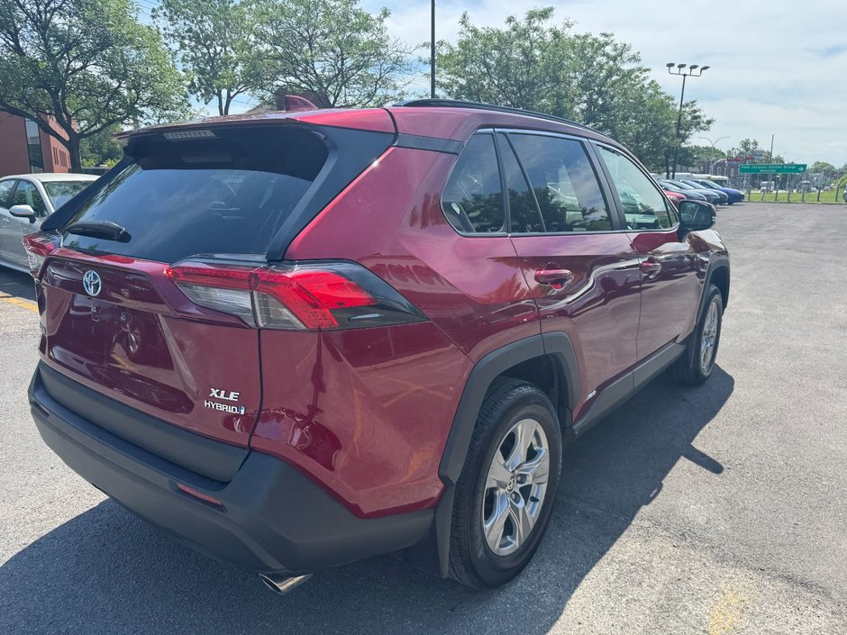 2024 Toyota RAV4 Hybrid XLE-4