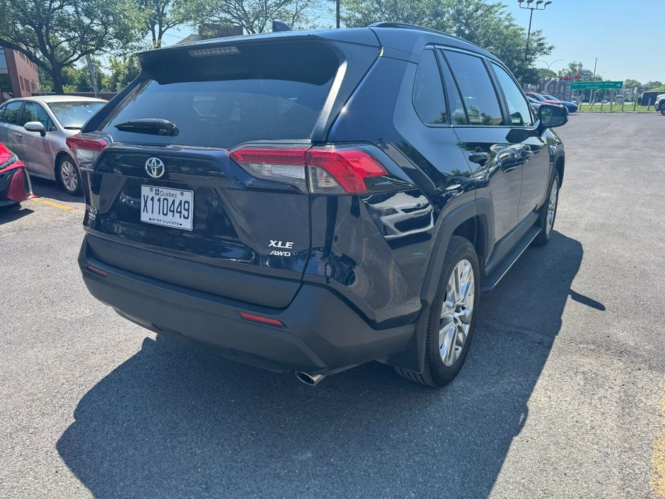 Toyota RAV4 XLE 2025-4