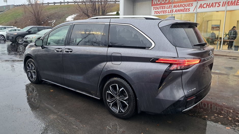 2025 Toyota Sienna Limited-4