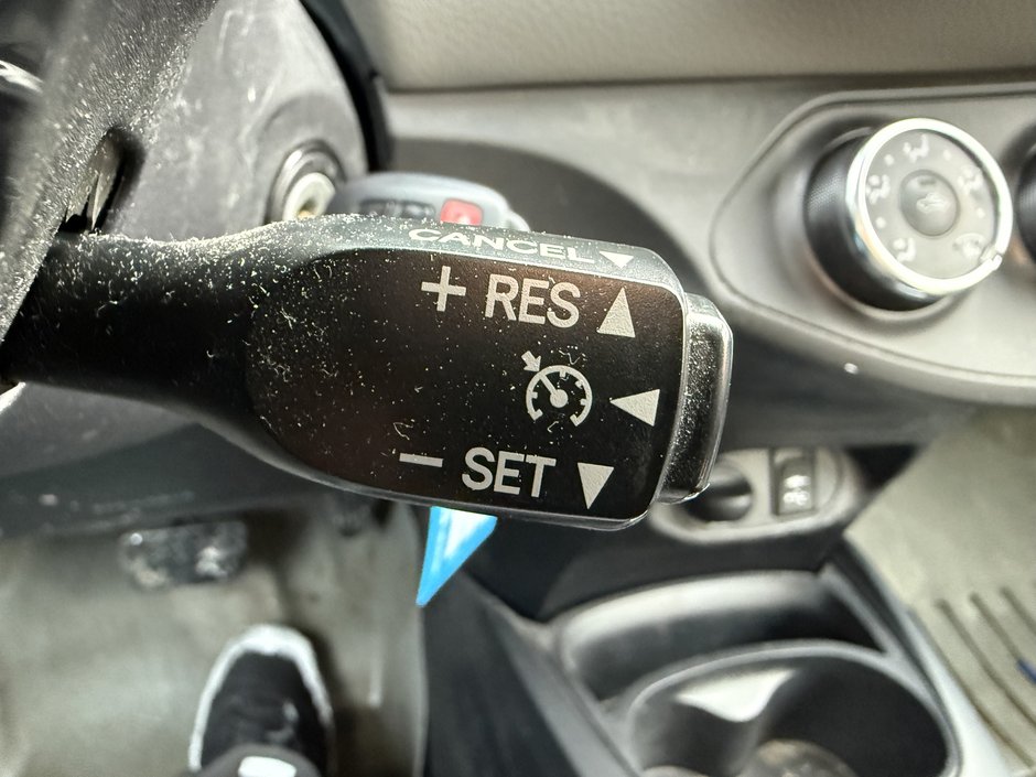 Toyota Yaris Hatchback LE 2018-21