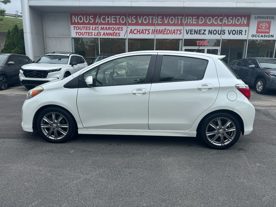2013 Toyota Yaris LE-1
