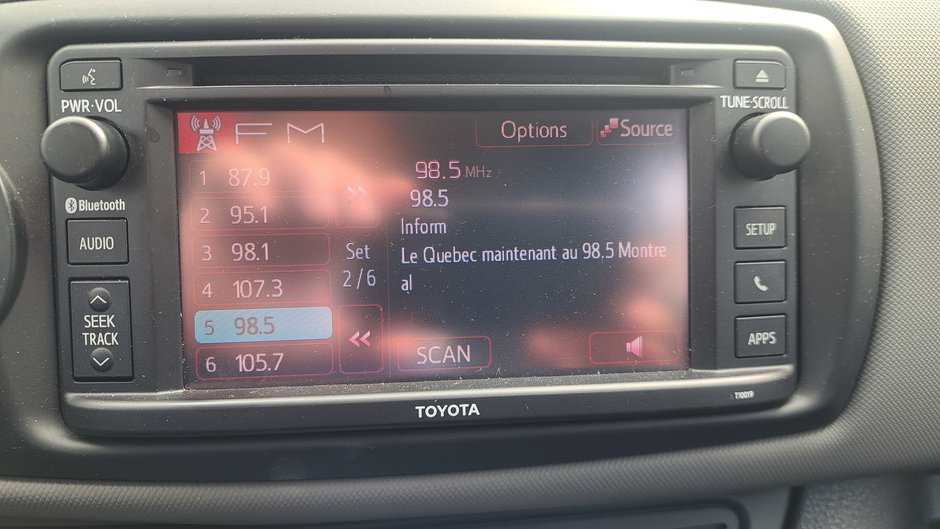 Toyota Yaris Hatchback 5DR SE 4A 2016-17
