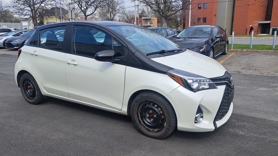 Toyota Yaris Hatchback 5DR SE 4A 2016-1