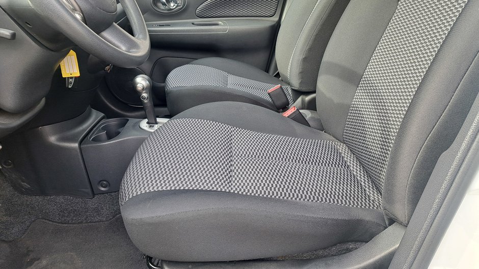 2015 Nissan Micra SV-6