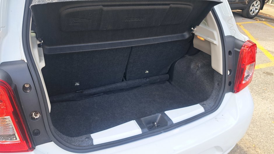 2015 Nissan Micra SV-27