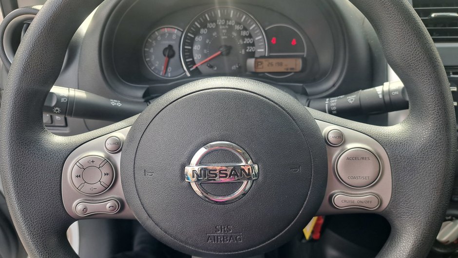 2015 Nissan Micra SV-9