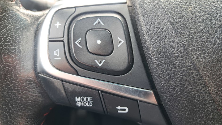 2015 Voitures Toyota Camry SE-14