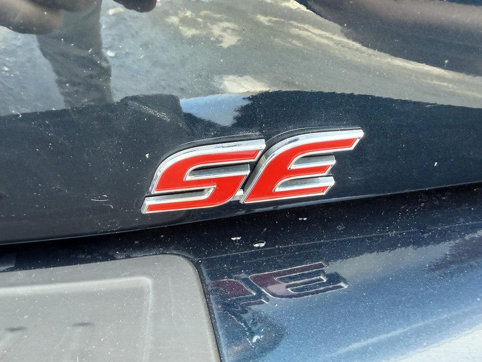 Toyota Corolla Hatchback  2020-40