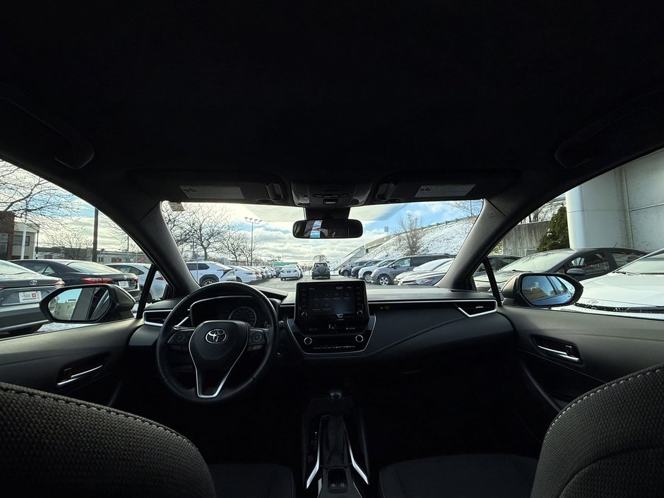 Toyota Corolla Hatchback  2020-34