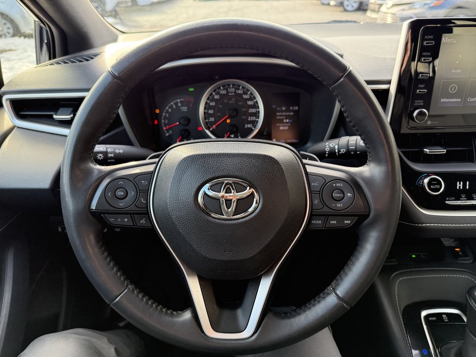 Toyota Corolla Hatchback  2020-13