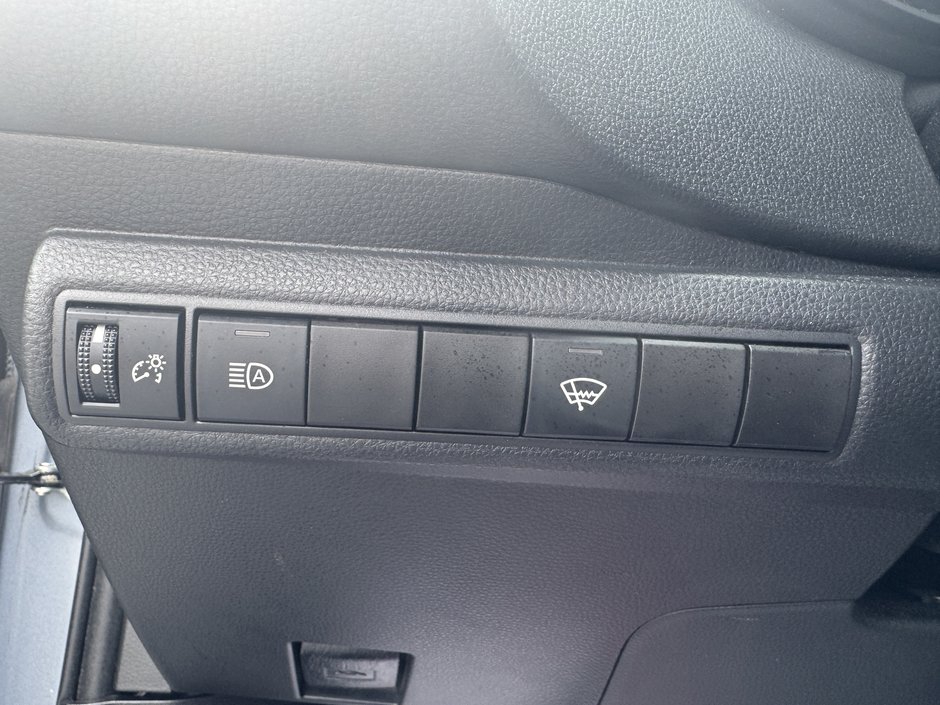 2021 Voitures Toyota Corolla LE-19