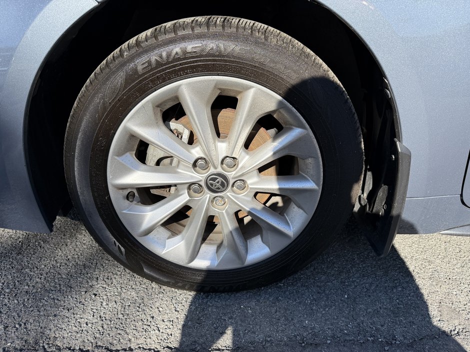 Voitures Toyota Corolla LE 2021-41