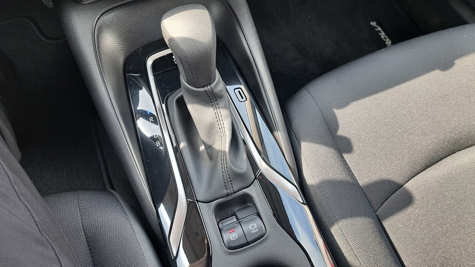 2021 Voitures Toyota Corolla LE-21