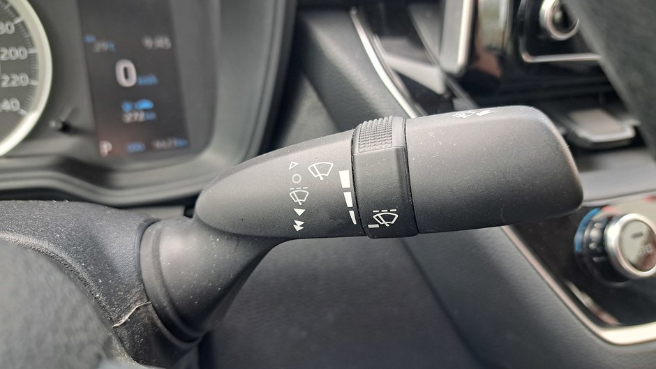 2021 Voitures Toyota Corolla LE-13