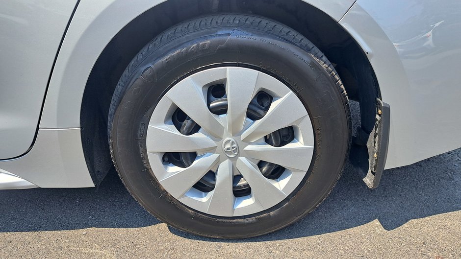 Toyota Corolla L 2021-30