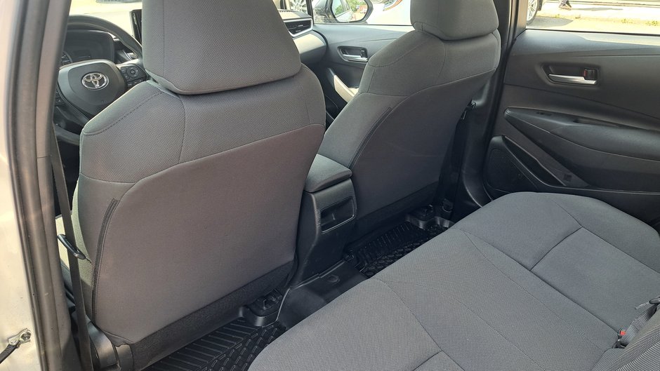 Toyota Corolla L 2021-24